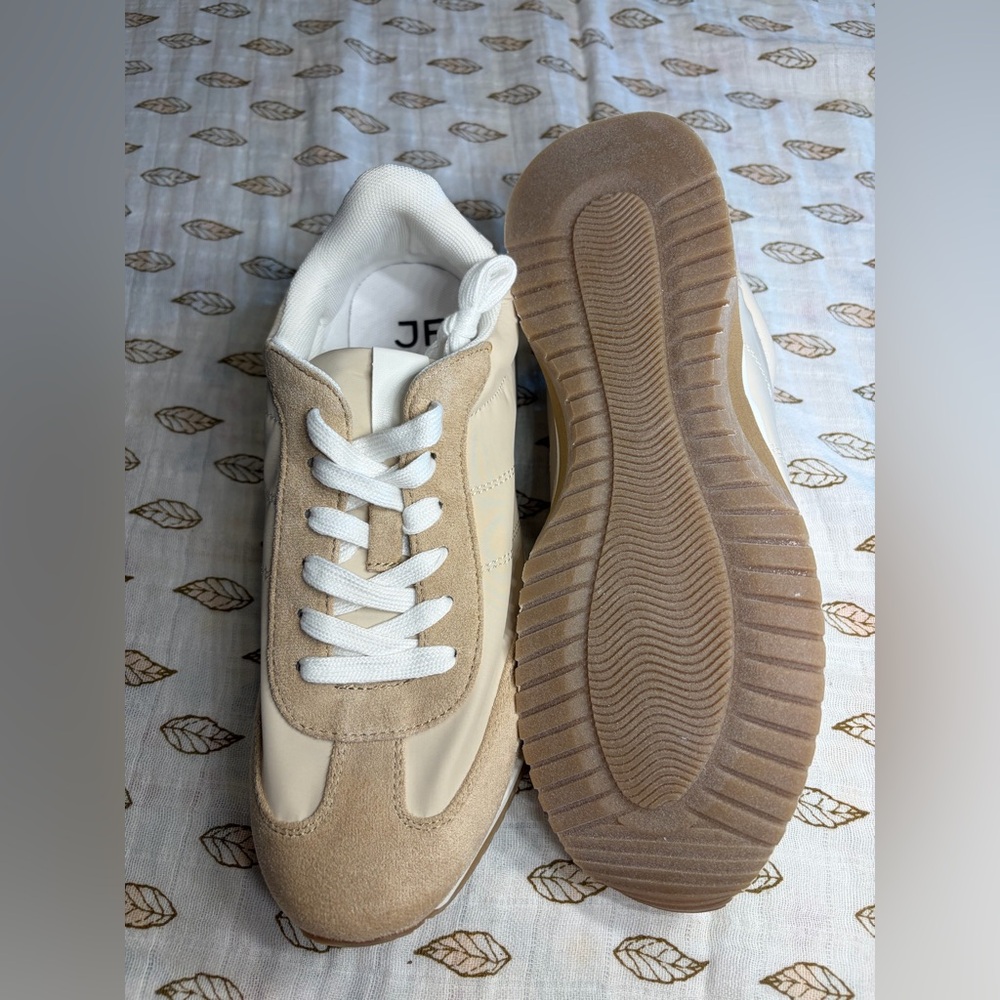 JustFab Cream and White Men's Sneakers - Picture 2 of 3